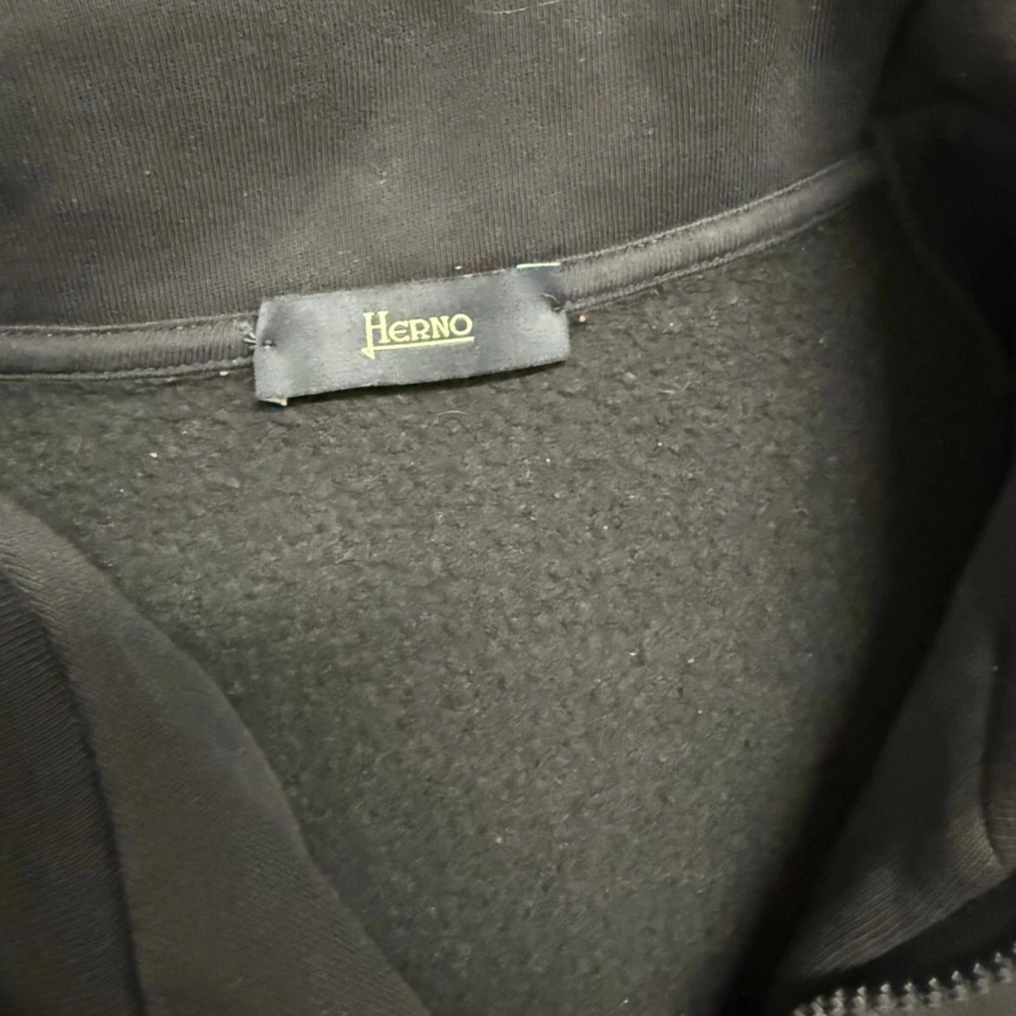 Mörkblå bomberjacka från Herno - 1