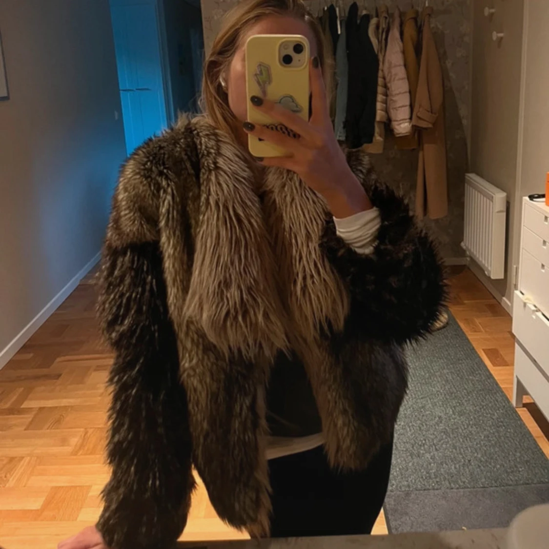 Fluffig pälsjacka från Zara Basic - 4