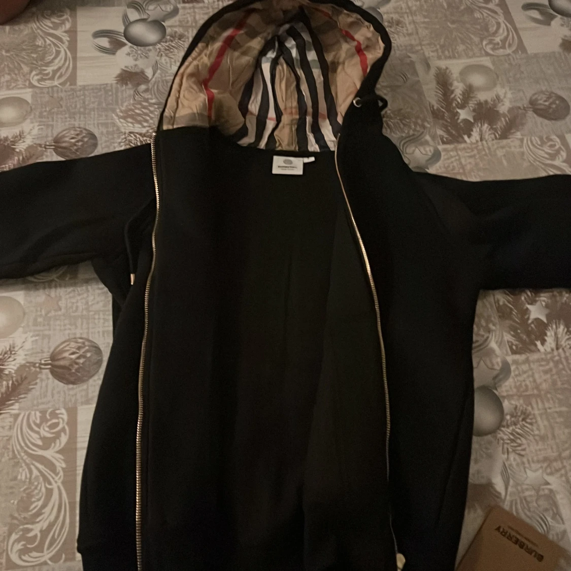Svart hoodie från Burberry - 3