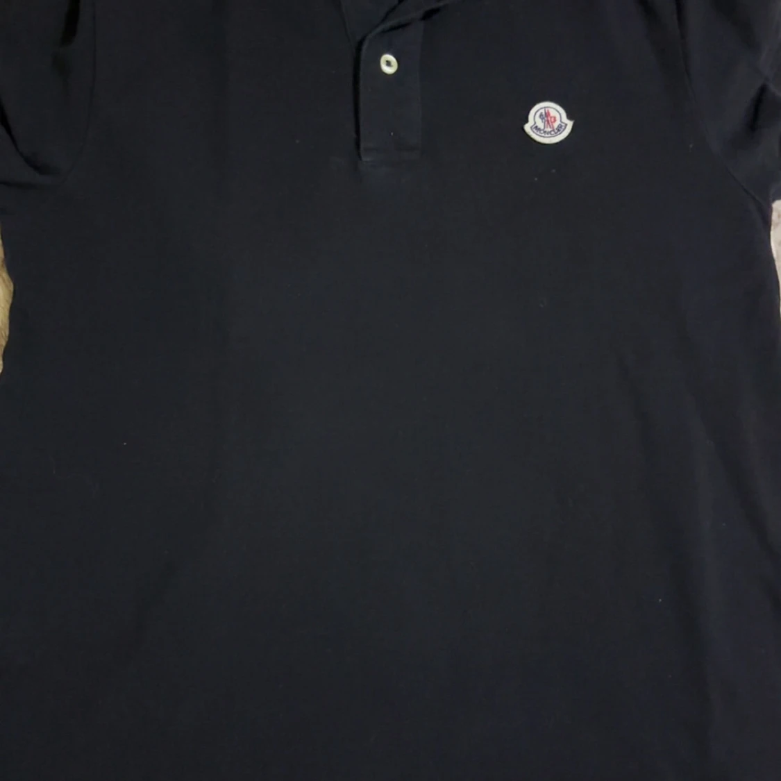 Svart Moncler pikétröja med logga - 1