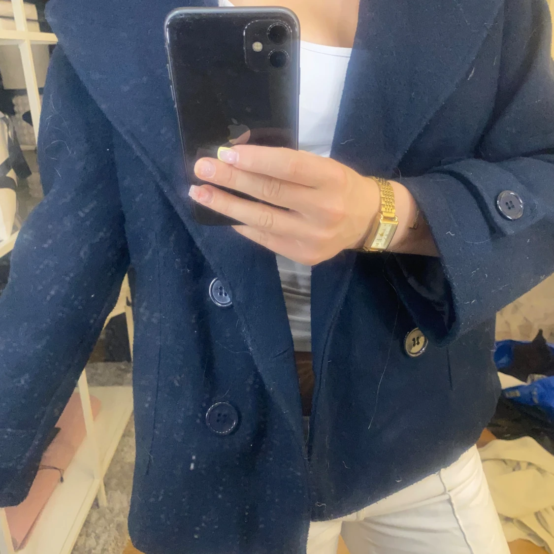 Mörkblå skepparkavaj med stora knappar - 2