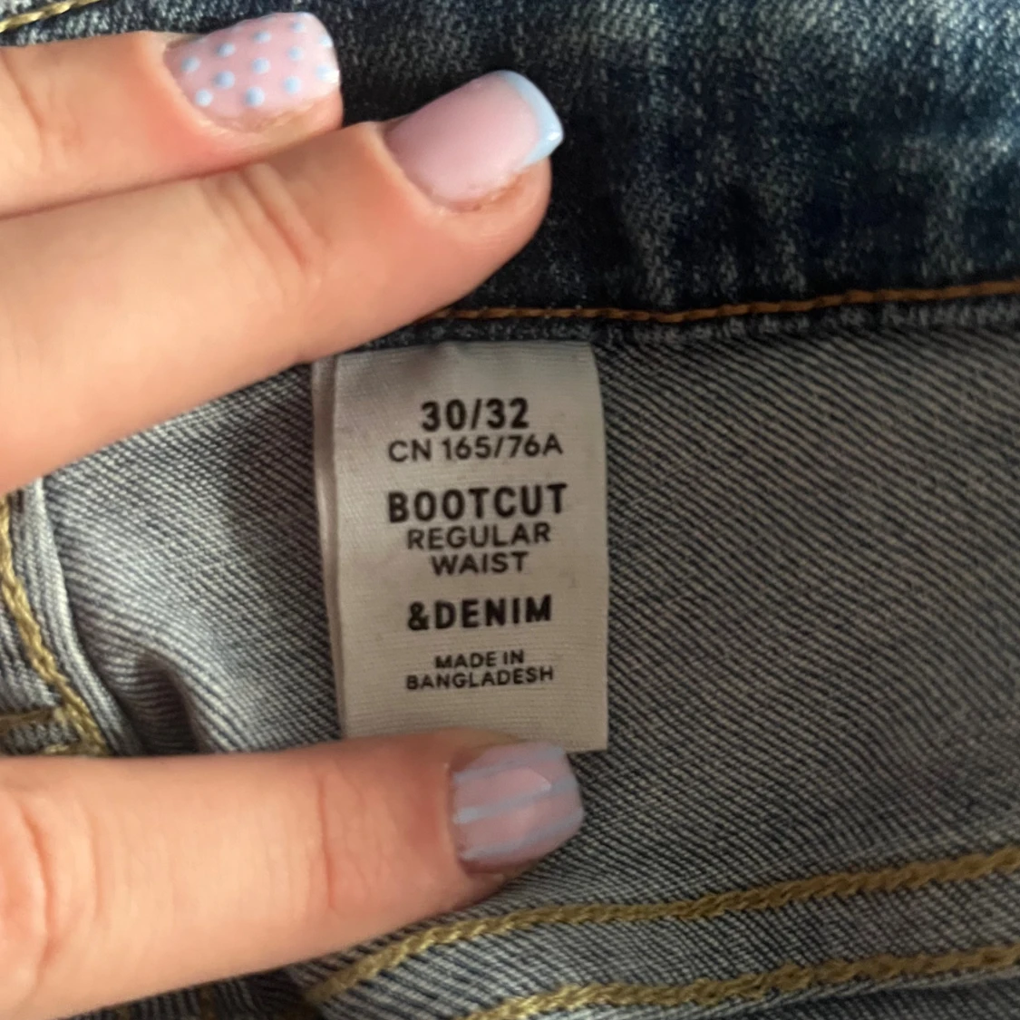 Blå bootcut jeans hm - 1