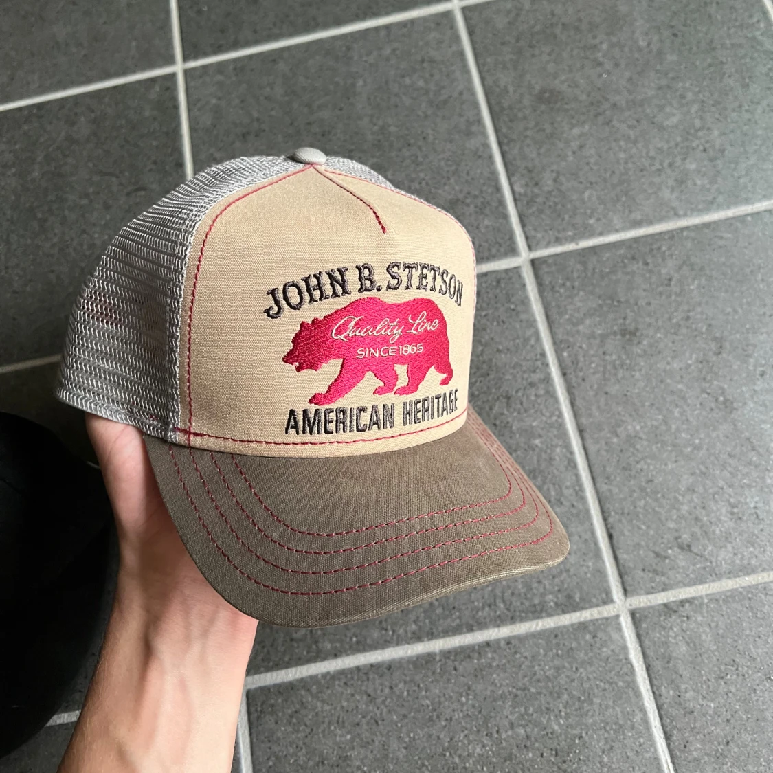 Beige och grå Stetson keps - 2