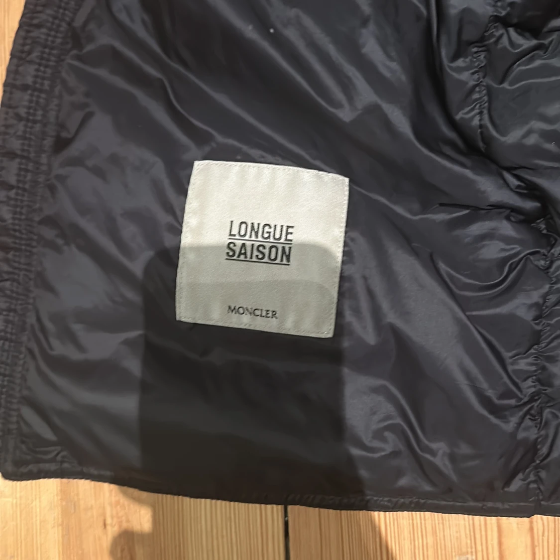 Svart dunväst från Moncler - 2