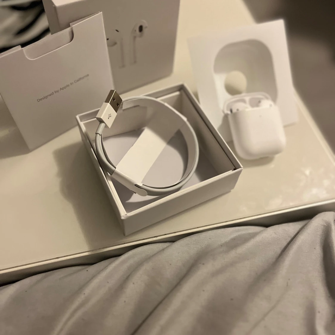 Apple AirPods gen 2  - 1