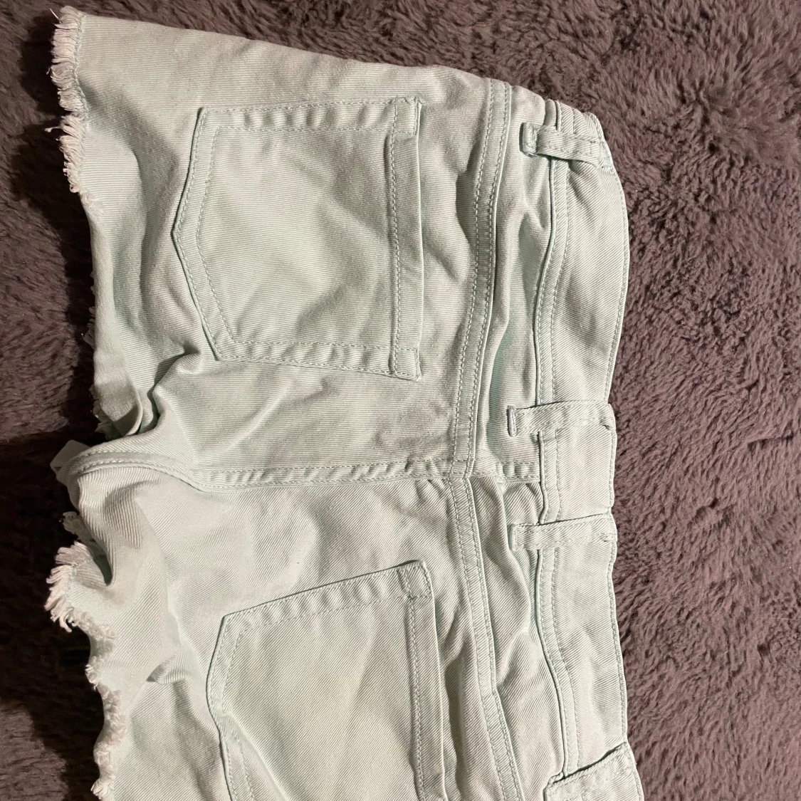 Ljusblåa jeansshorts från Esmara - 1