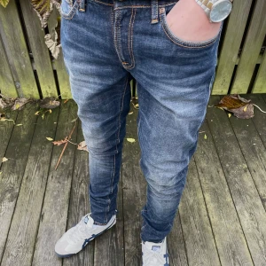 Nudie jeans  - Nudie jeans | Size: W31 W32 | Nypris ca 1600 kr. Fint skick riktigt snygg färg👌