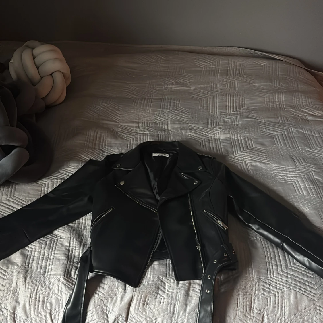 Svart skinnjacka från Glamorous