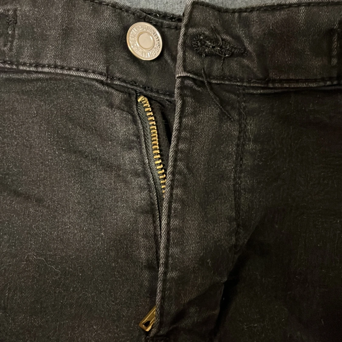 Svarta high waist denimshorts &Denim - 3