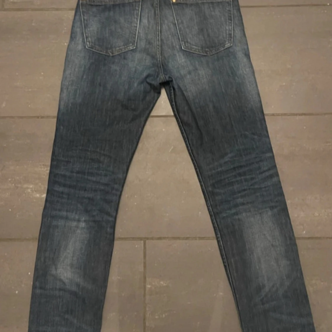 Vintage washed Slim fit jeans i mörkblå denim - 1