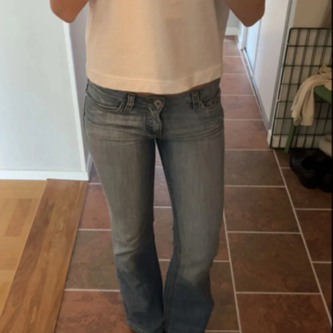 Bootcut ljusblå jeans  - 1