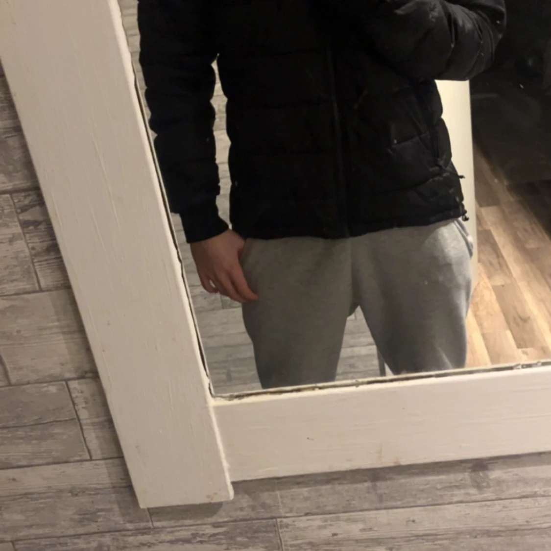 Svart pufferjacka från 2117 - 1