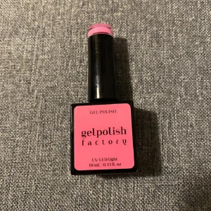 Gel polish/gellack, kräver uv-ledlampa - Oanvänd. 