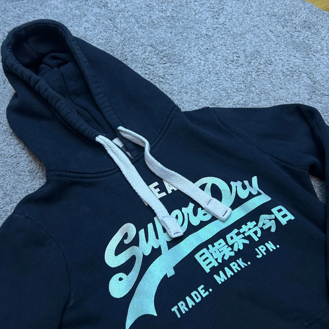 Svart tröja från superdry S - 2