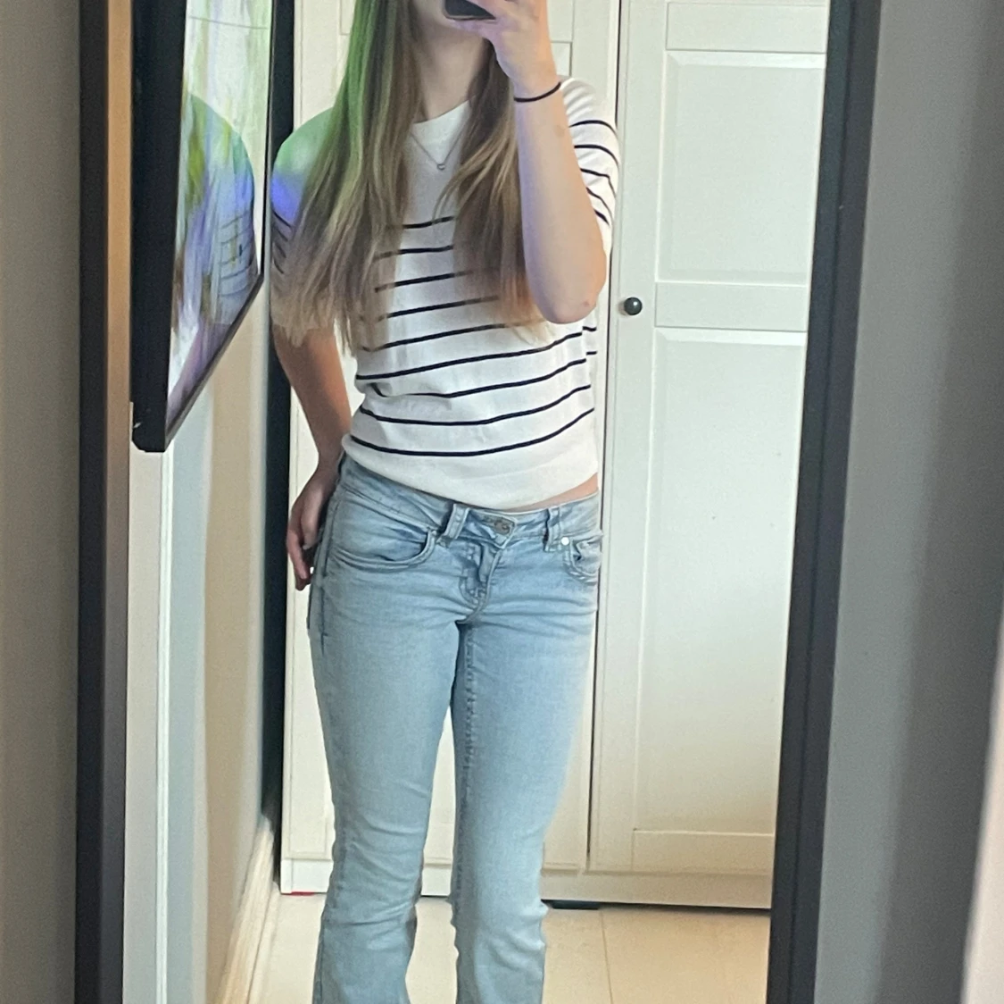 Ljusblå bootcut jeans med ficklock - 1