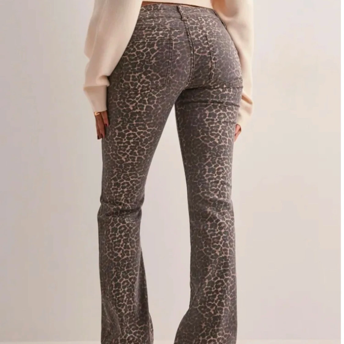 Super snygga leopard jeans ifrån Nelly! - 1