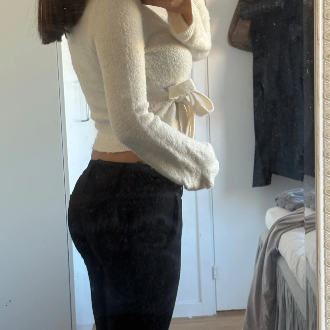 Stickad omlott tröja  - 1