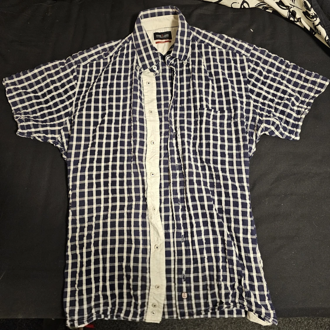 Blårutig kortärmad skjorta L