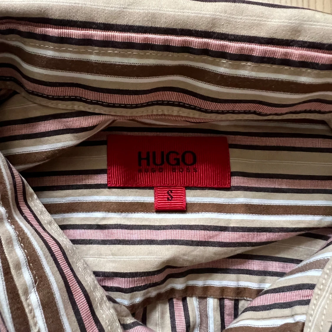 Randig skjorta från Hugo Boss S - 2