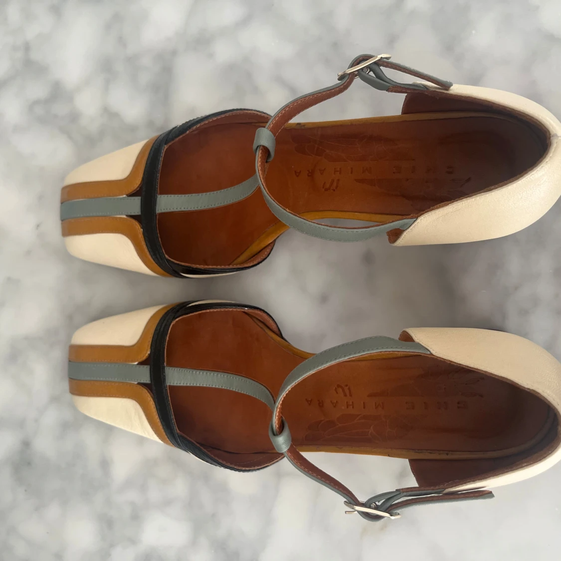 Chie Mihara sandaler med blockklack