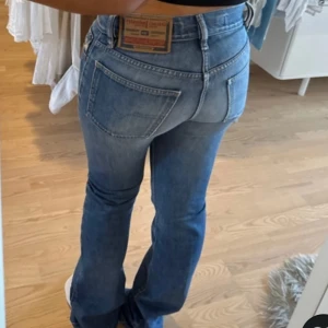 Diesel bootcut jeans - Säljer ett par ljusblå diesel jeans, tyvärr för små för mig❤️ vi.