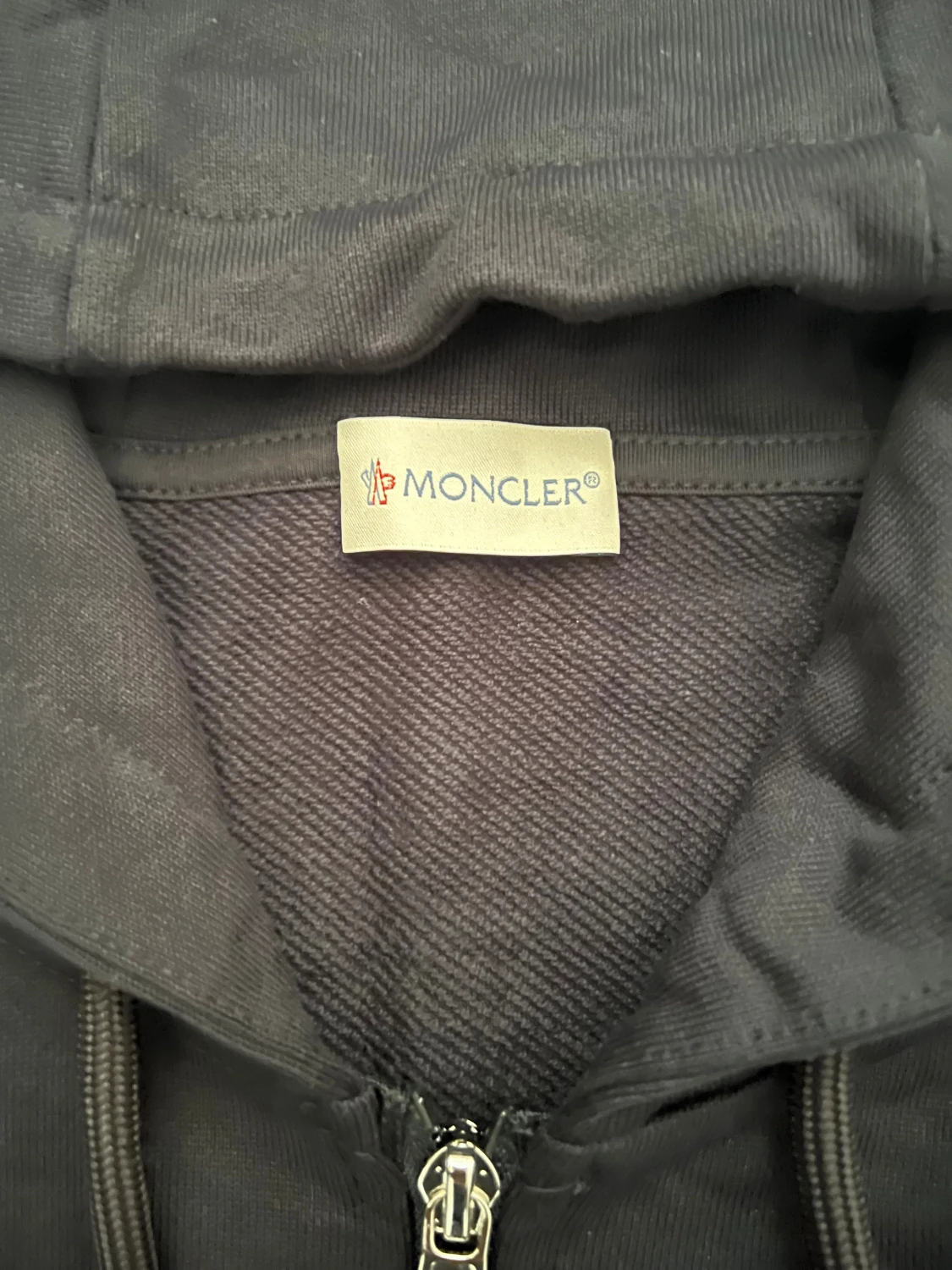 Mörkblå Moncler Zip Hoodie Storlek L (Passar Bättre Som Medium) - 1