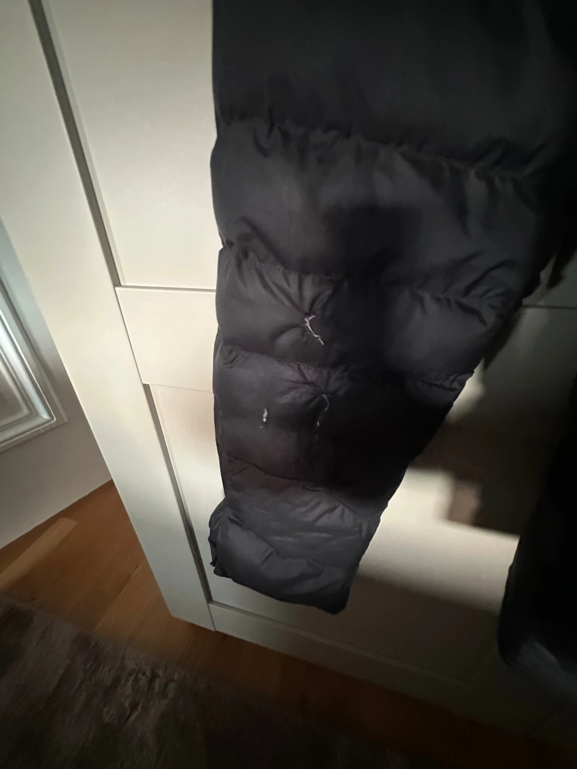 Svart dunjacka från J.Lindeberg - 2