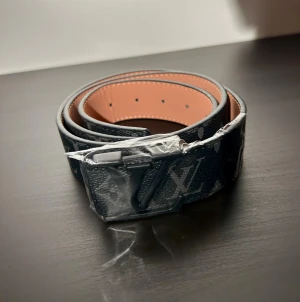 Bälte - 110cm, aldrig använd