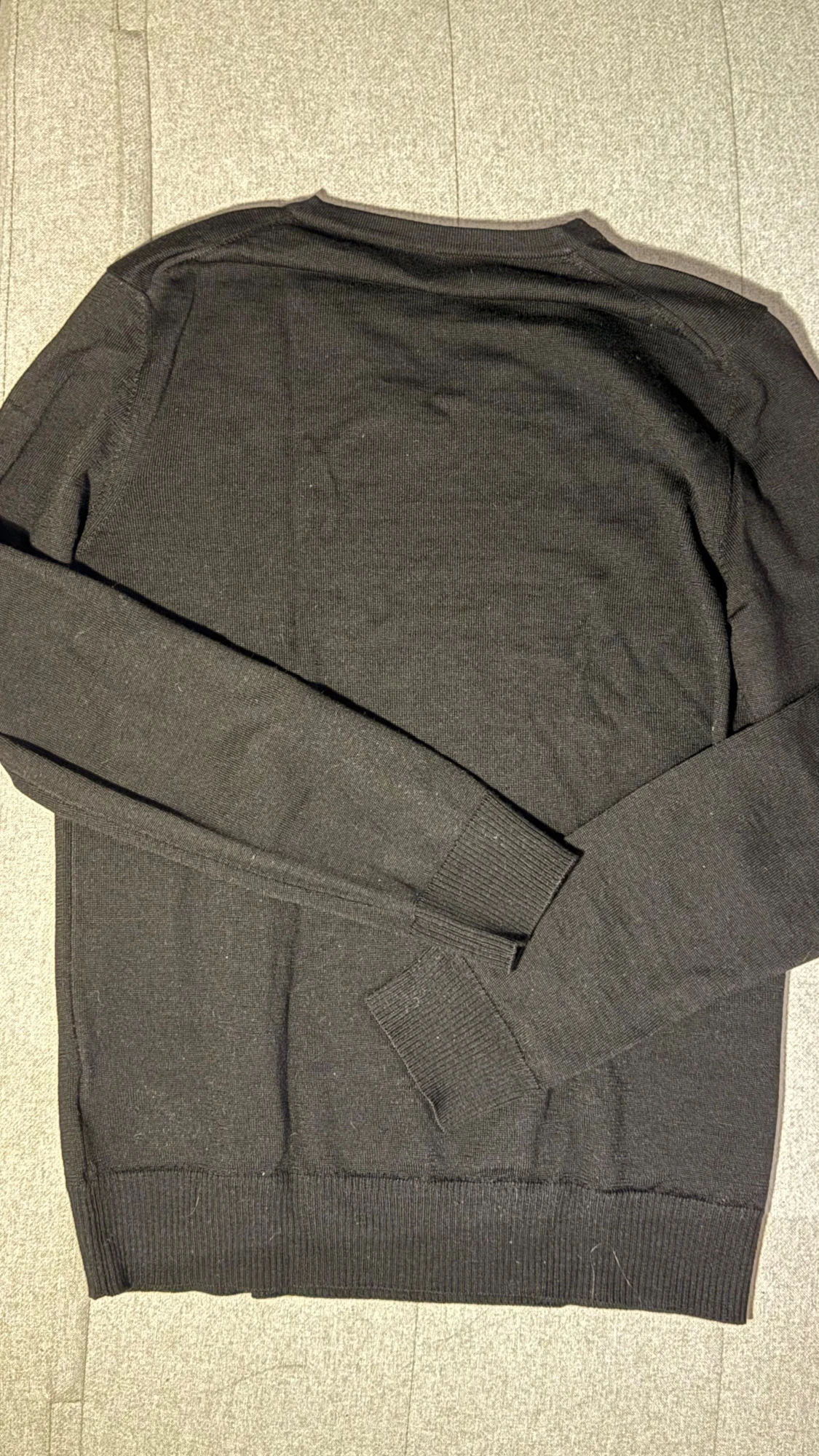 Helt ny! Svart v-ringad tröja J.Lindeberg - 1