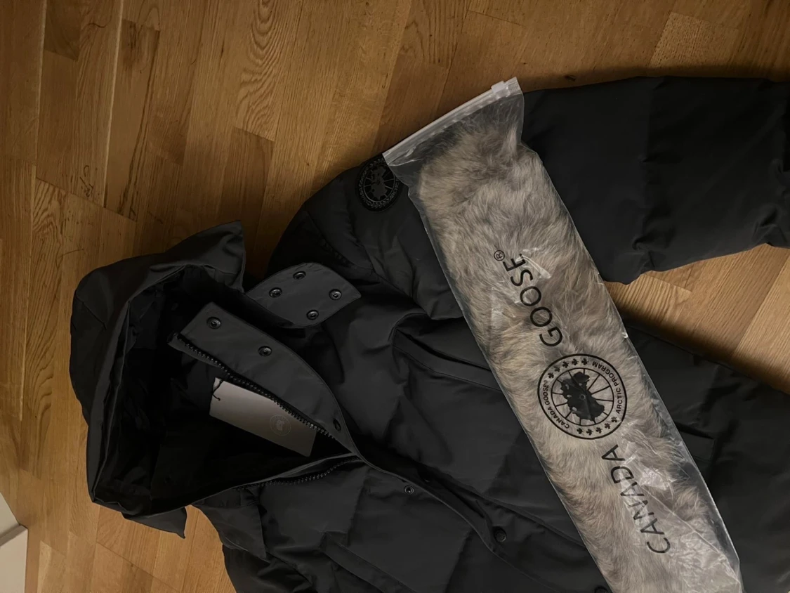 Canada Goose Wyndham  - 1