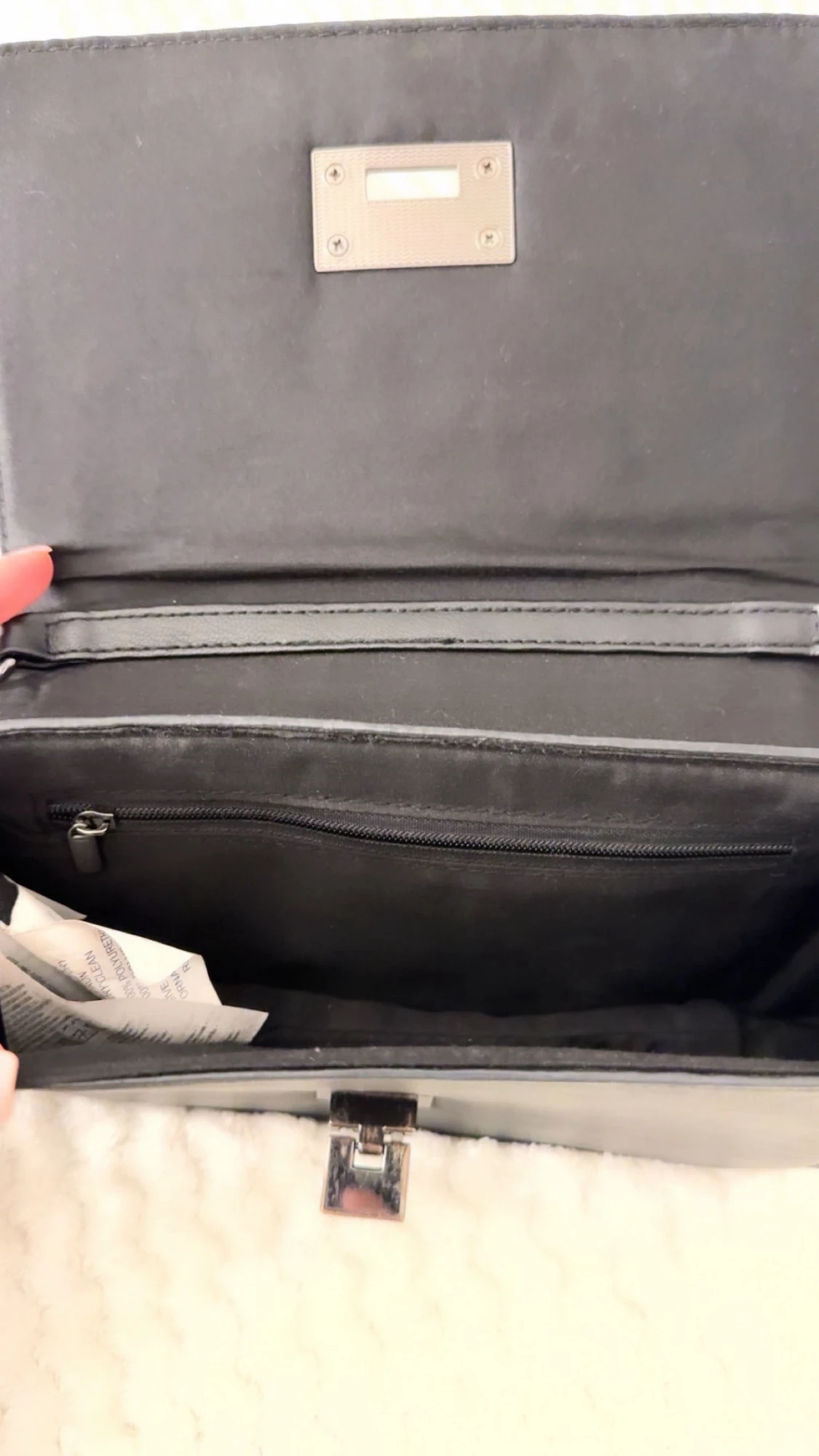 Svart quiltad axelväska med kedja - 2