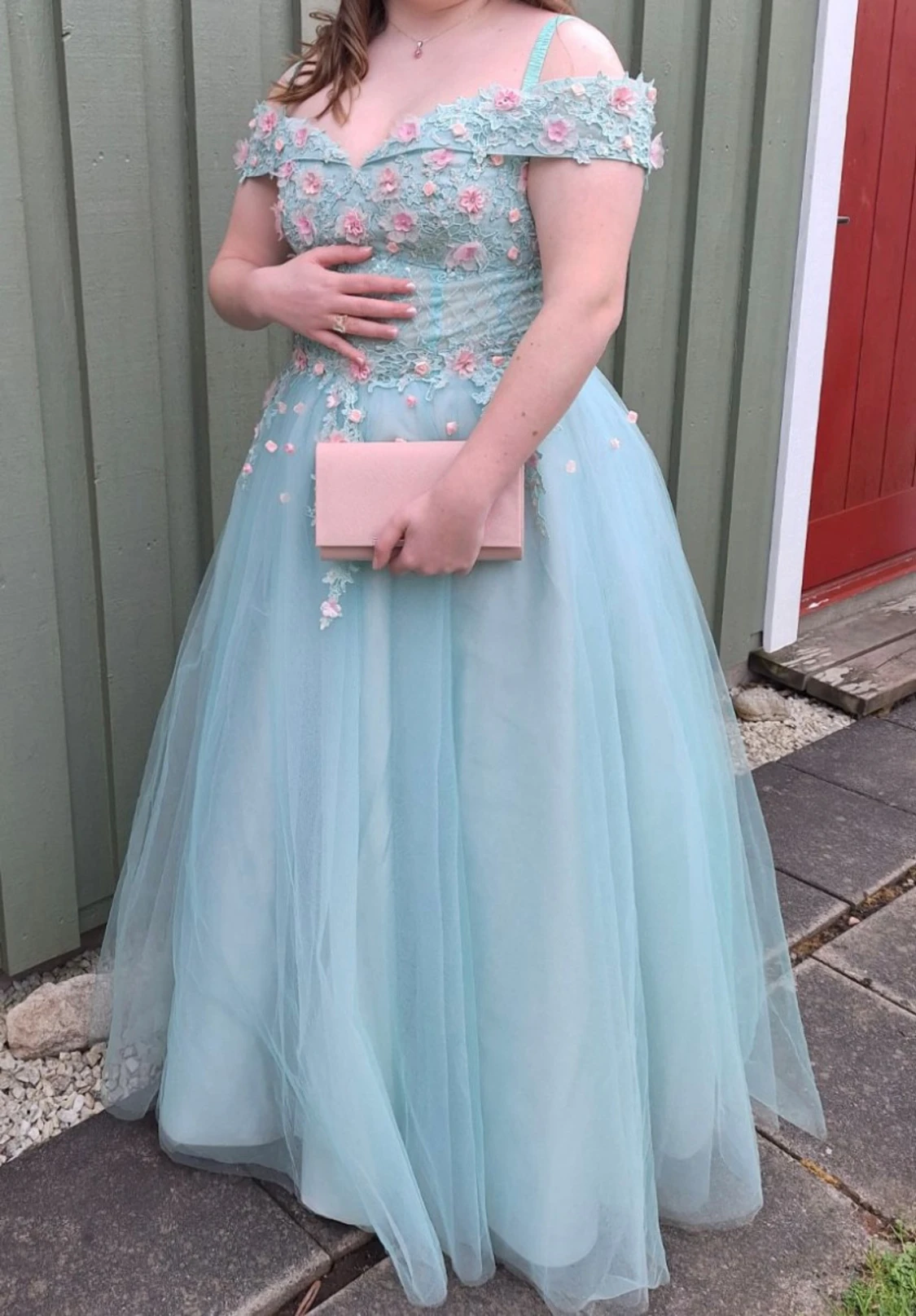 Ljusblå balklänning med blommor - 3