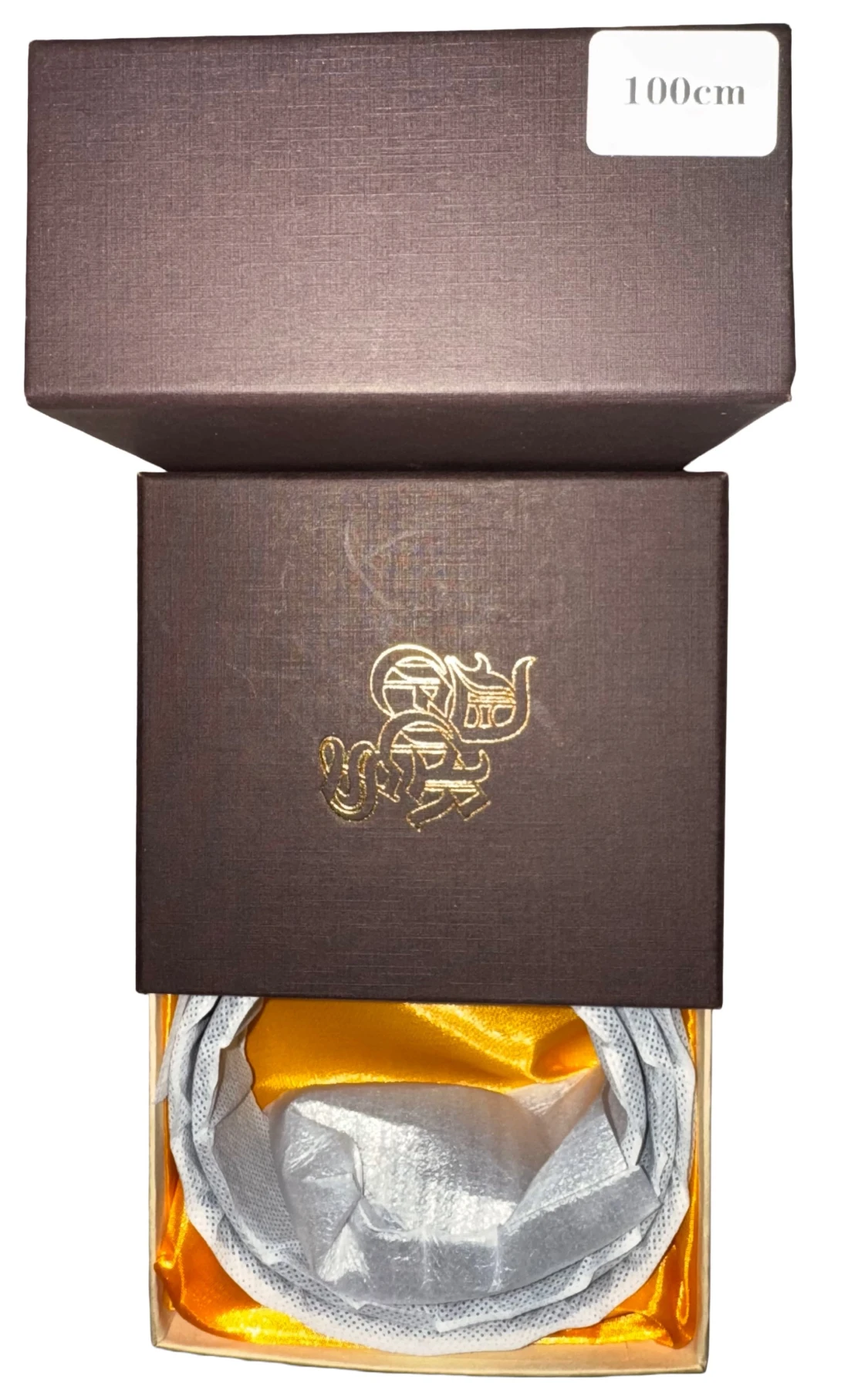 Elegant svart bälte från Decrese Sweden i 100% äkta läder med silverfärgat metallspänne. Stilrent 100 cm - 6