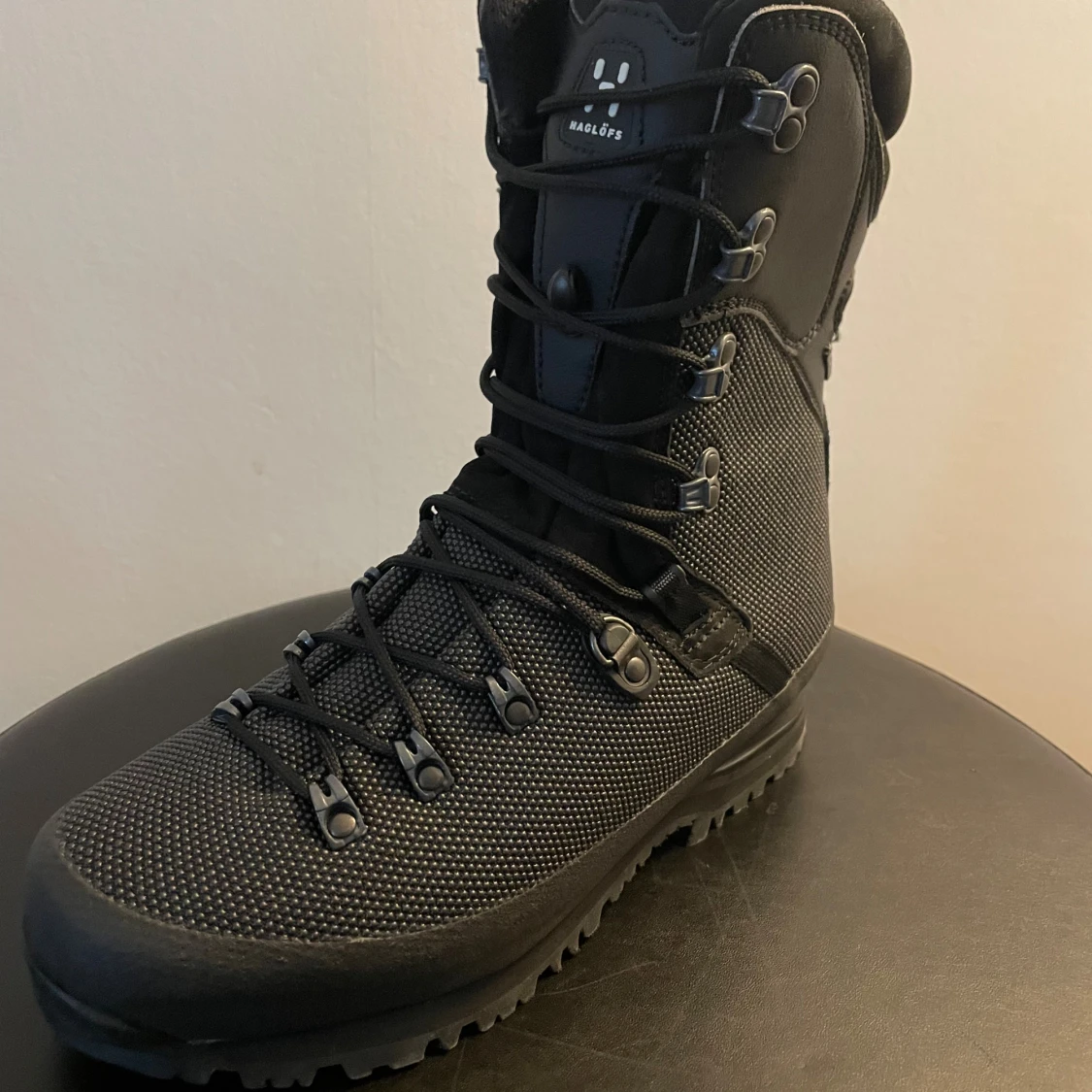 Svarta Haglöfs Gore-Tex kängor strl 42 - 1