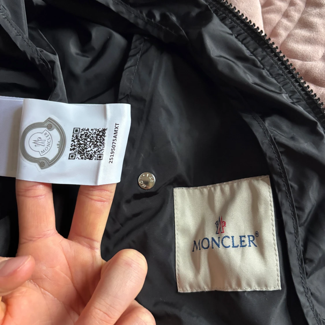 Svart vindjacka från Moncler - 3