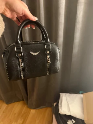 Zadig liknanande väska  - Zadig liknande väska köpt utomlands ❤️