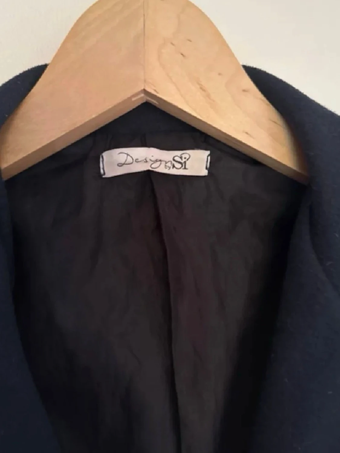 Svart skepparkavaj från Design by S - 1