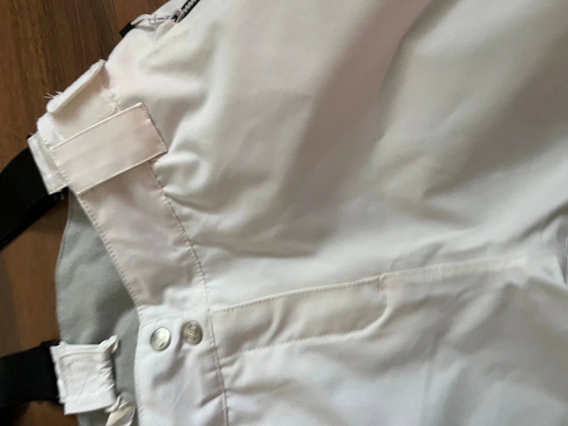 Skidbyxor med hängslen från Dare2B - 2