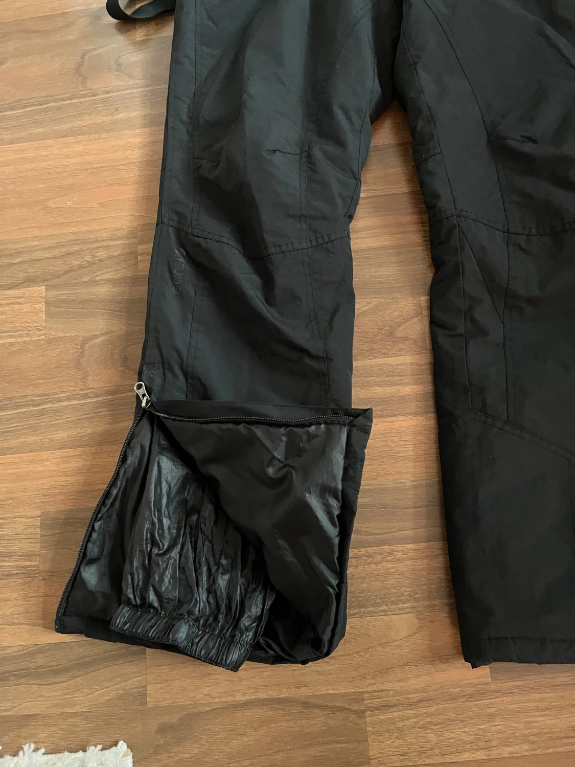 Termobyxor/skidbyxor med hängslen  - 3