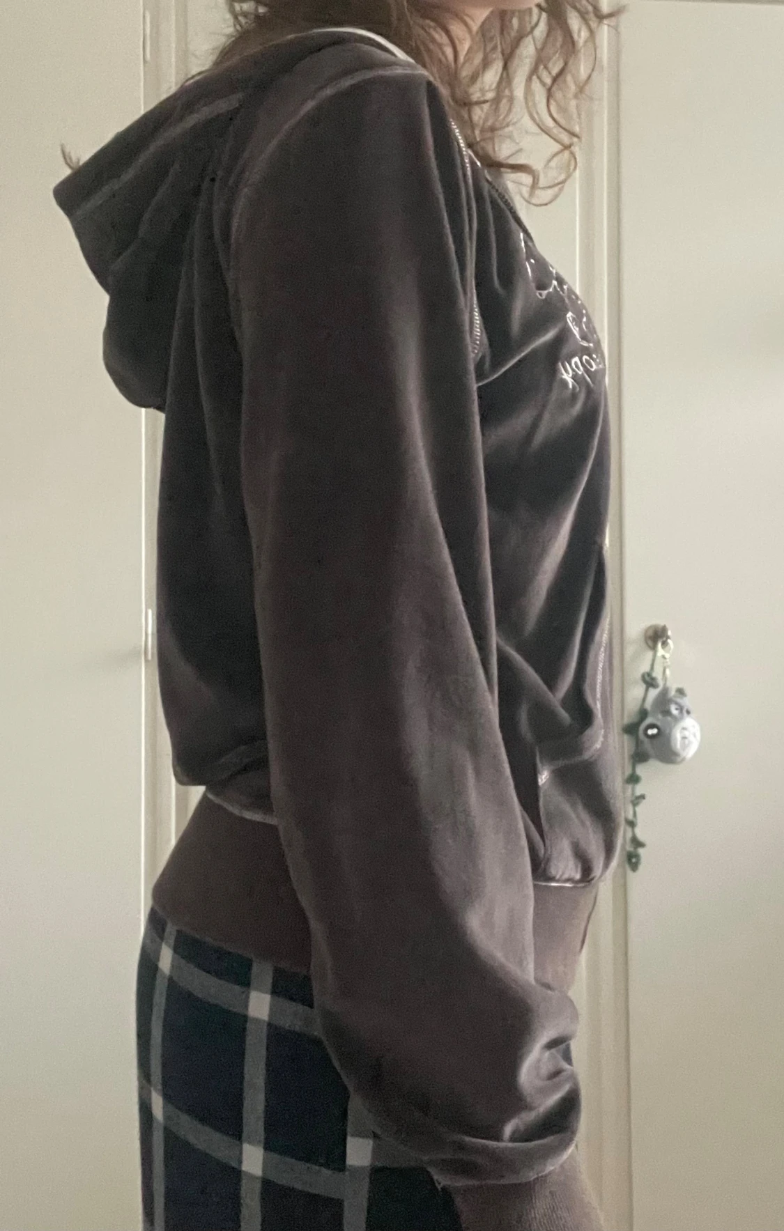 Brun Snoopy kofta i sammet - 2