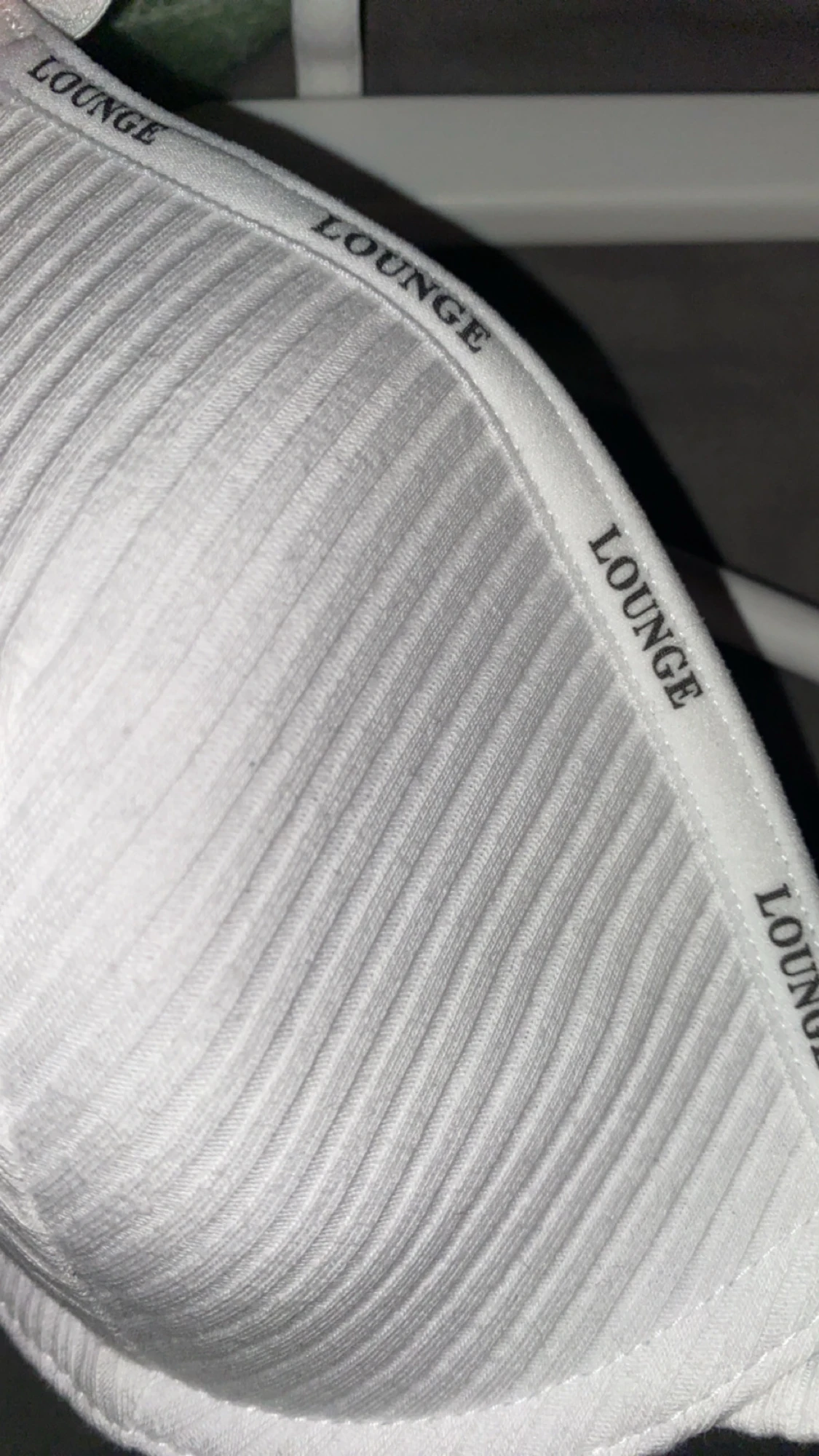 BH från Lounge stl 65F - 4