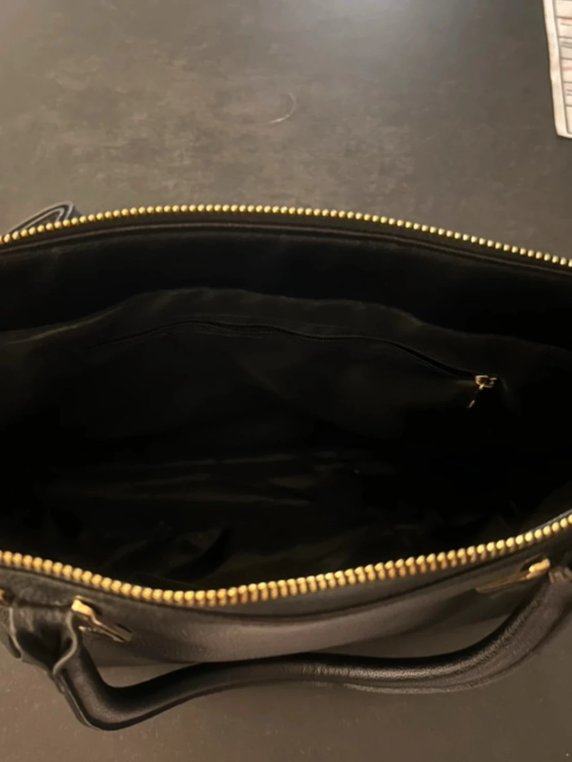 Svart handväska - 2