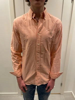Polo Ralph Lauren Skjorta  - Säljer nu denna Polo Ralph Lauren Skjorta, skriv för fler bilder/frågor🙌🏼