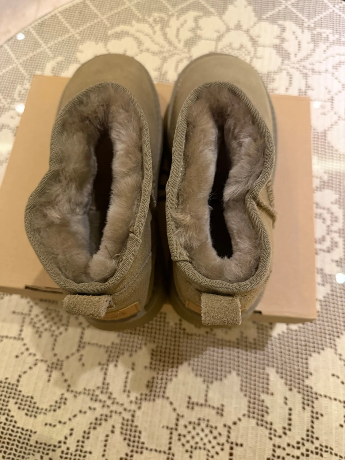 Beige UGG boots med pälsfoder - 3