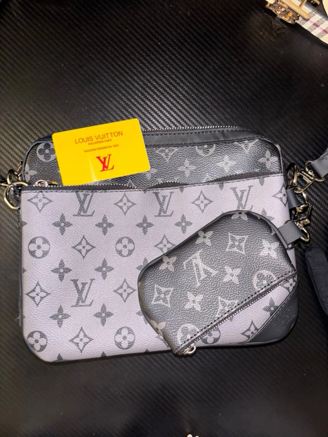 L U I S V U I T T O U N väska  - 1