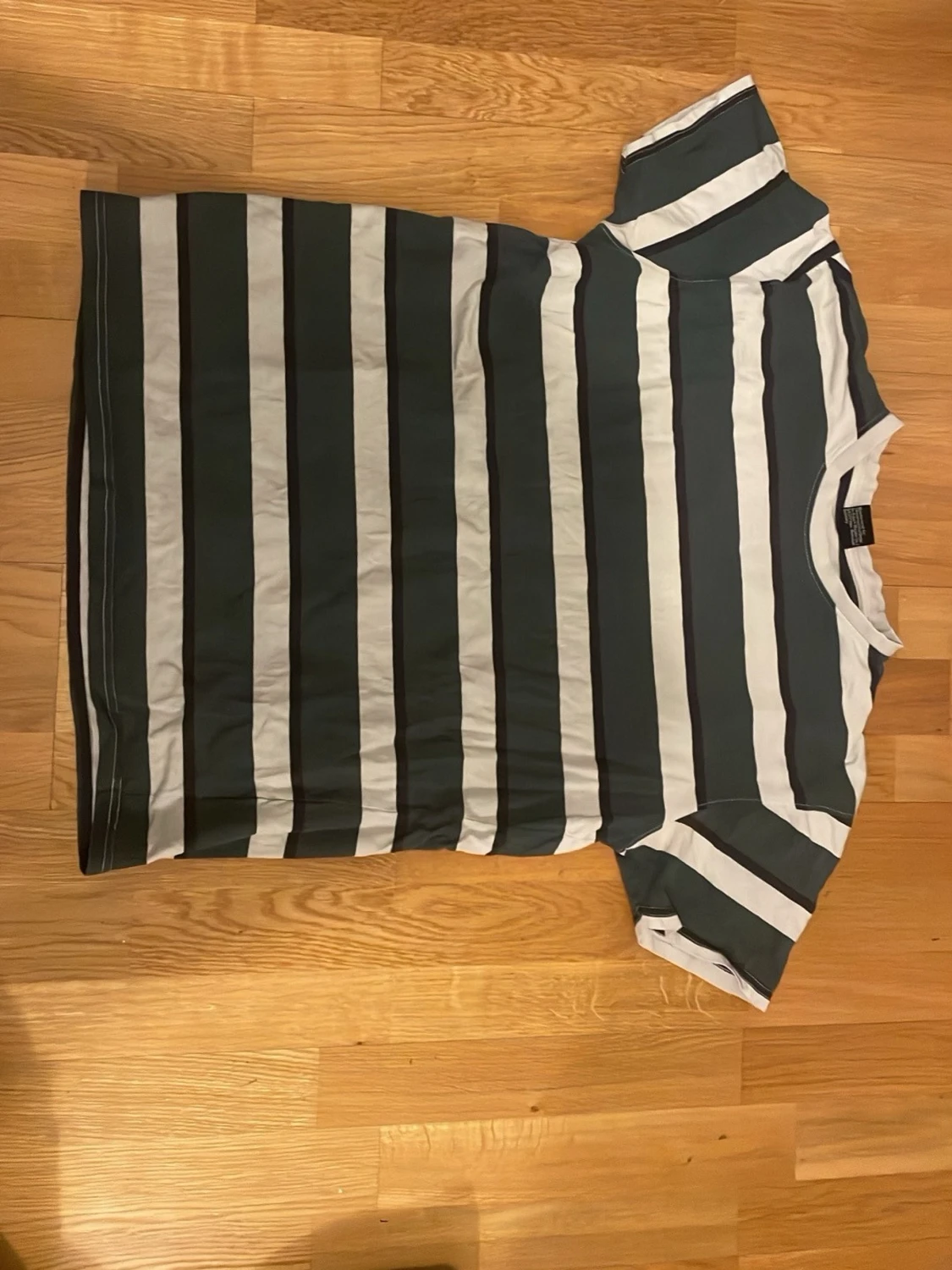 Randig Vintage t-shirt från Urban Classics