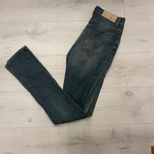 Tiger of sweden jeans  - Hej! Säljer dessa tigger of sweden jeans i strl W31 L34//fint sick//hör gärna av er vid frågor