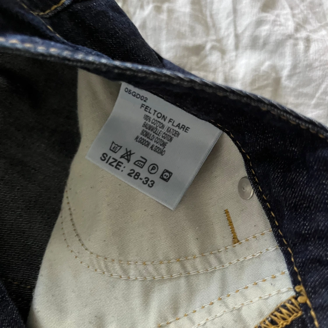 Mörkblå bootcut jeans från Lee - 3