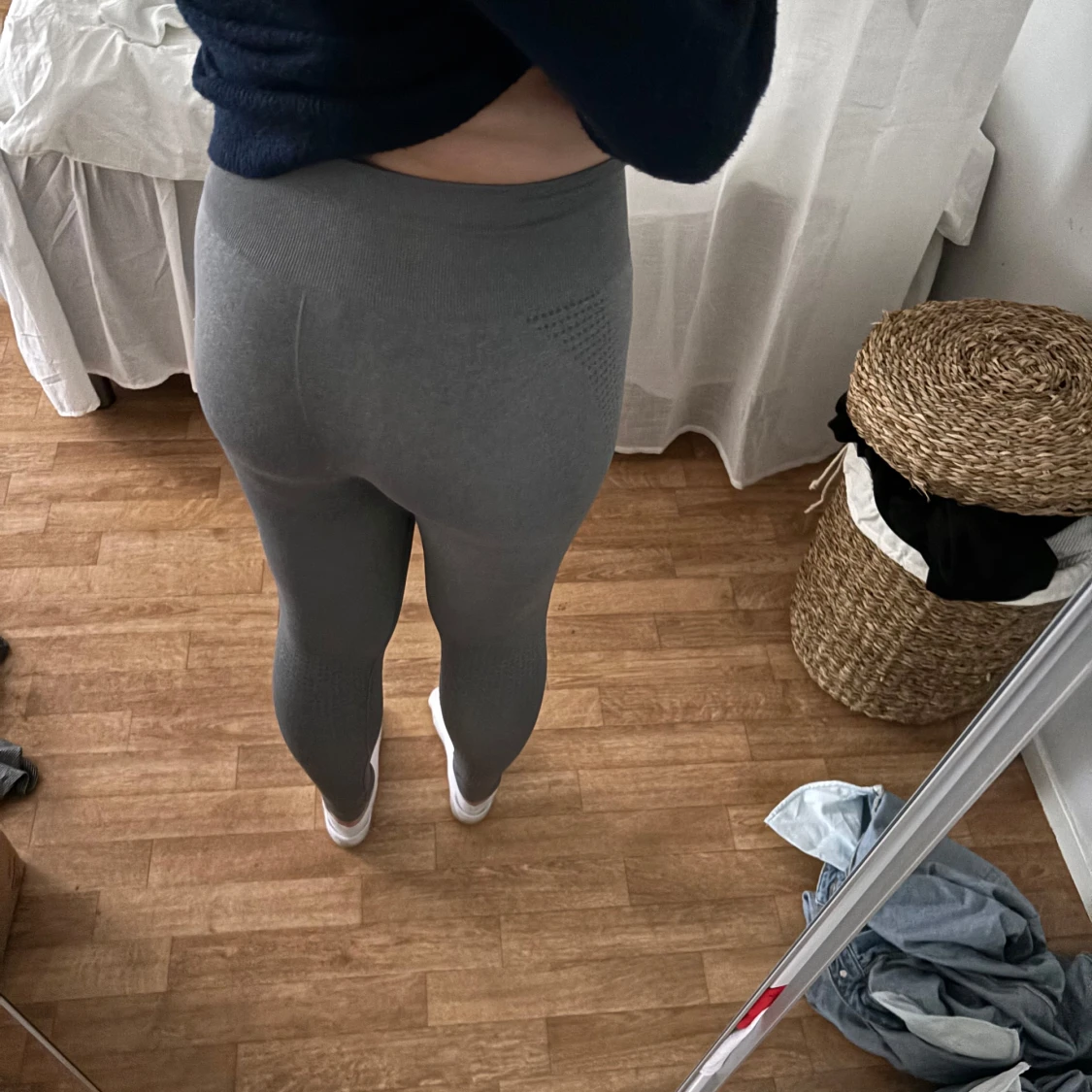 Grå seamless leggings från Gymshark - 1