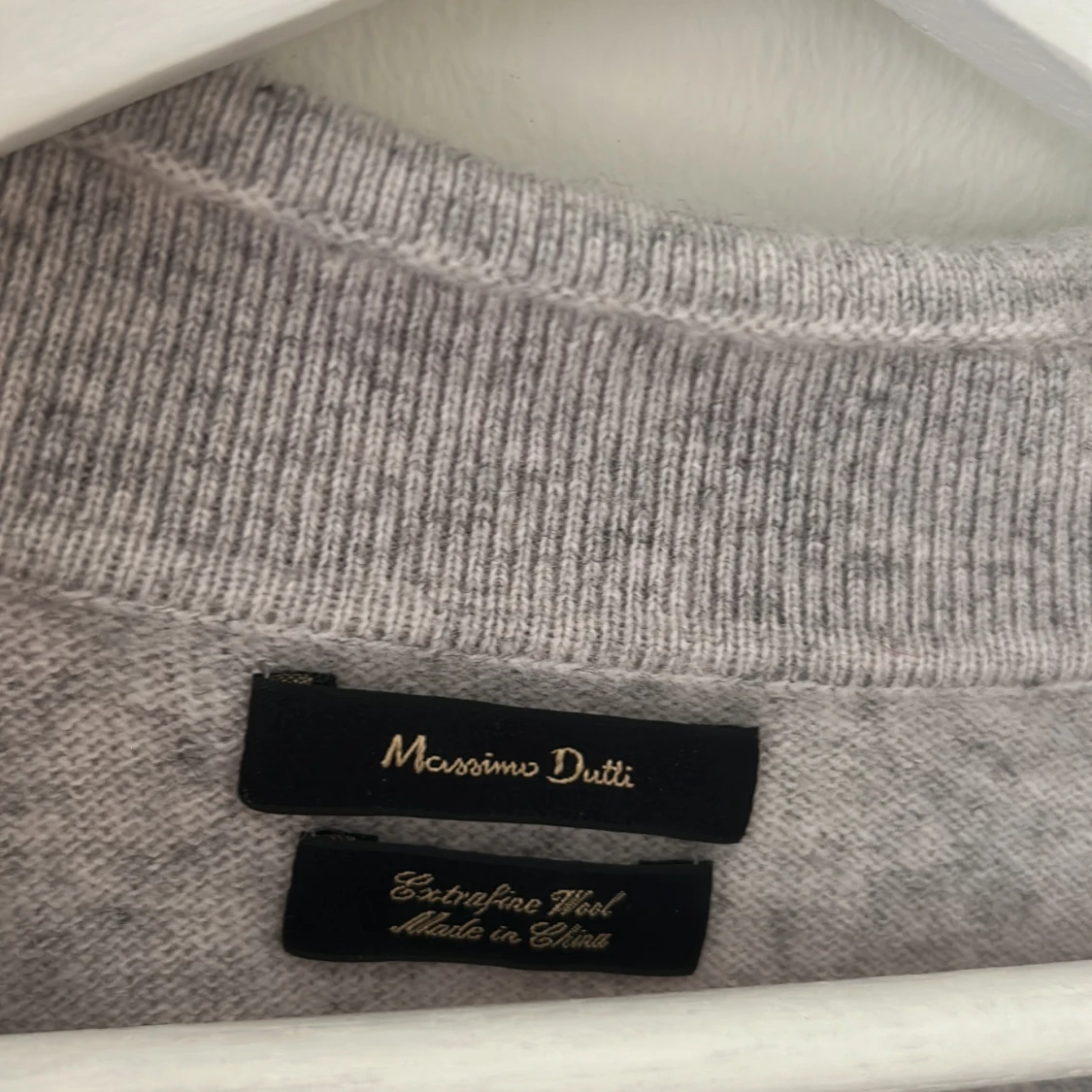 Grå ulltröja med krage från Massimo Dutti - 1